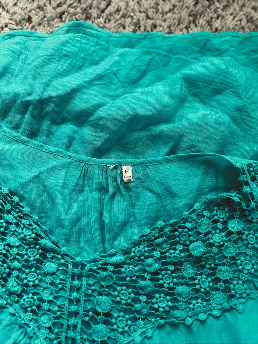 🆕Teal Crochet Yoke Peasant Blouse - Picture 3 of 3